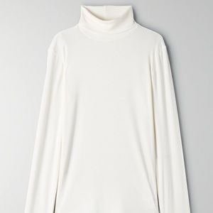 NWT Sunday Best Turtleneck